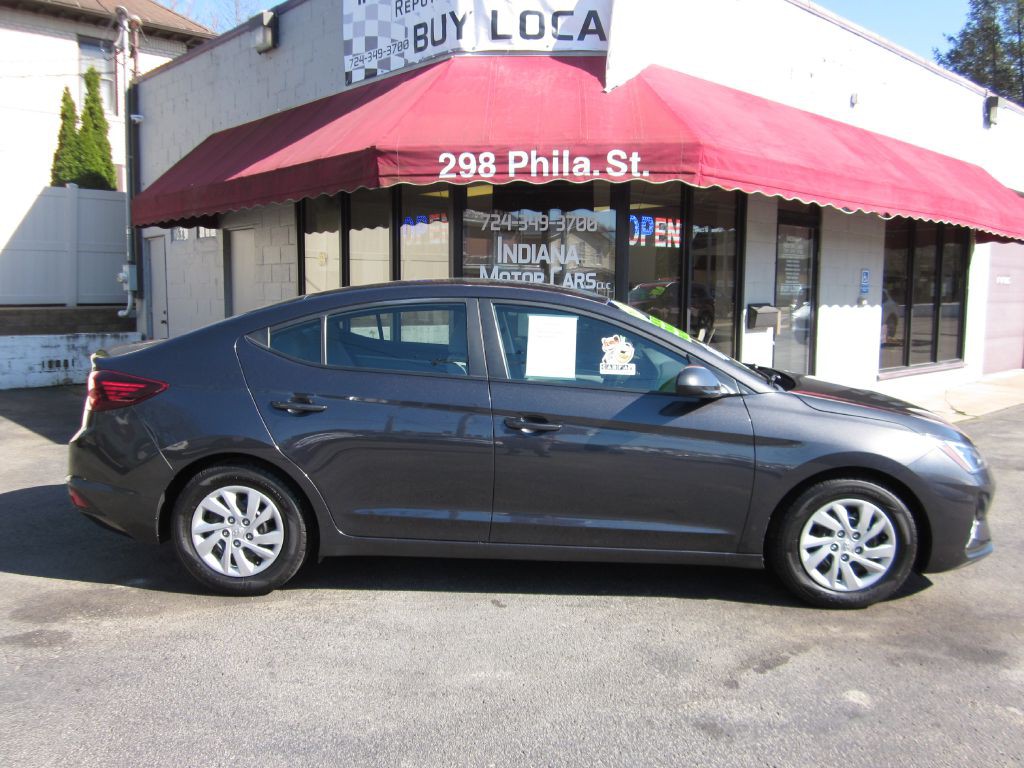 2020 Hyundai Elantra Image 3