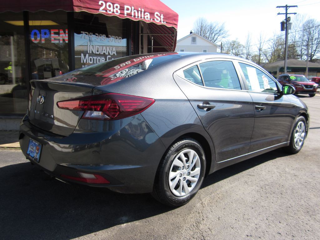 2020 Hyundai Elantra Image 5