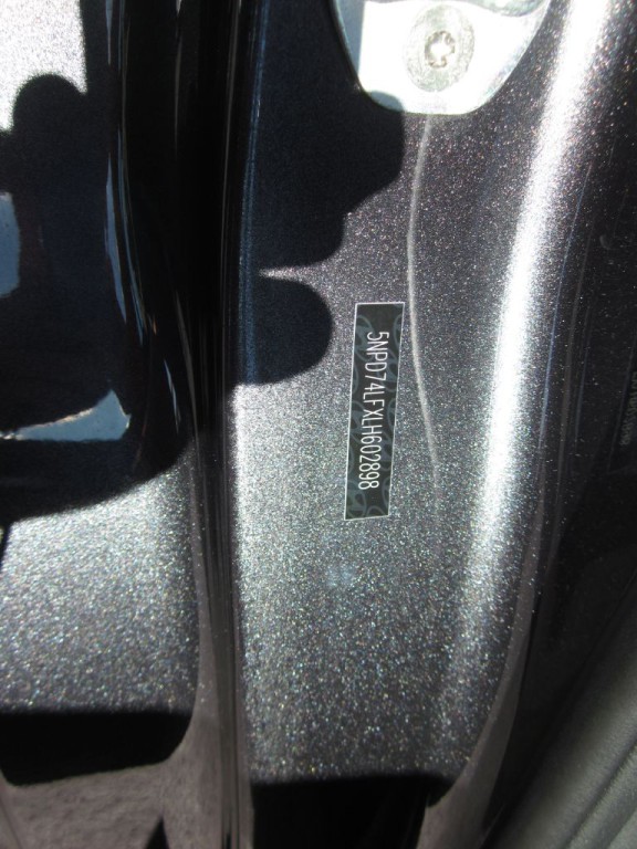 2020 Hyundai Elantra Image 40