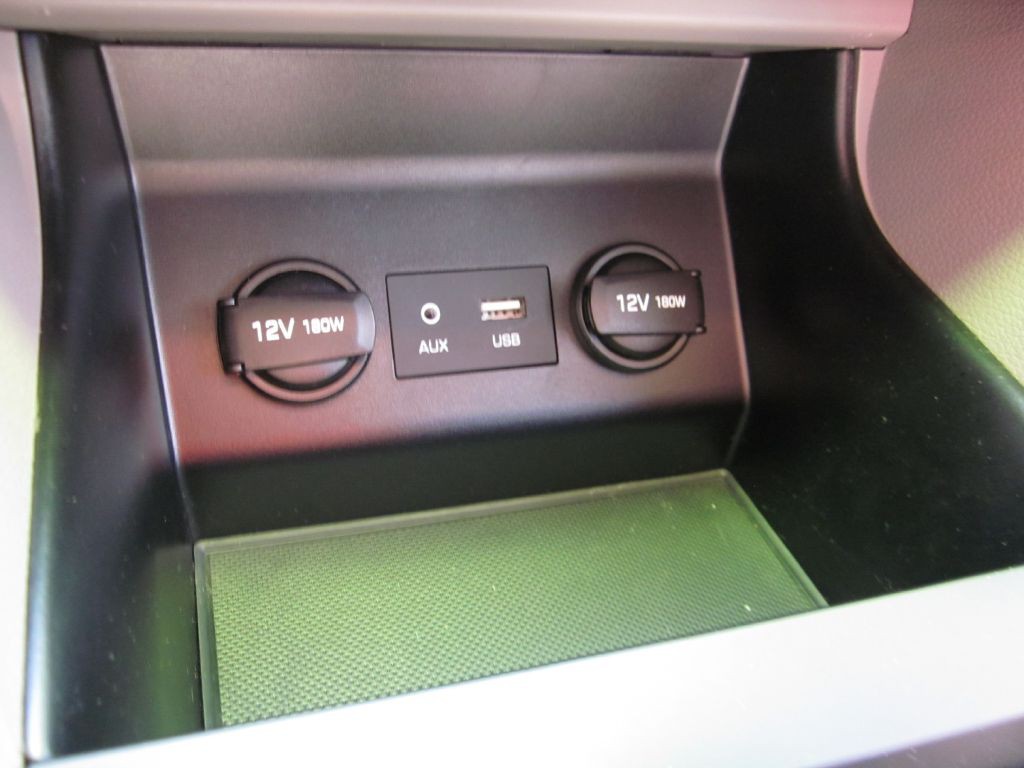 2020 Hyundai Elantra Image 67