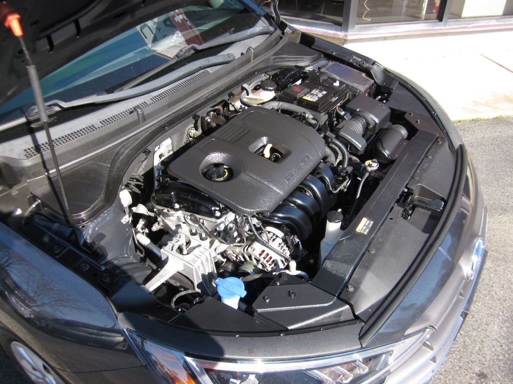 2020 Hyundai Elantra Image 69