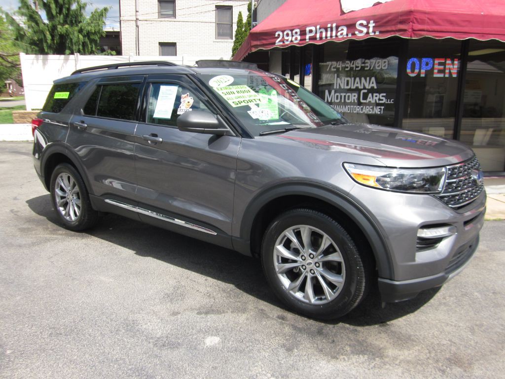 2022 Ford Explorer Image 2