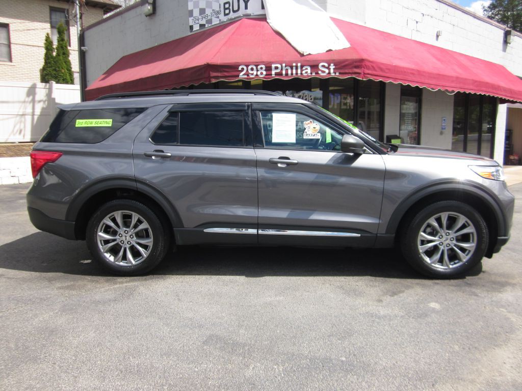 2022 Ford Explorer Image 3