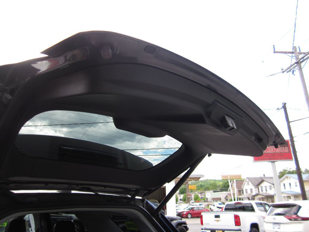 2022 Ford Explorer Image 36