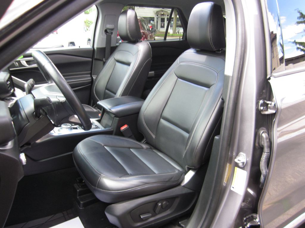 2022 Ford Explorer Image 49