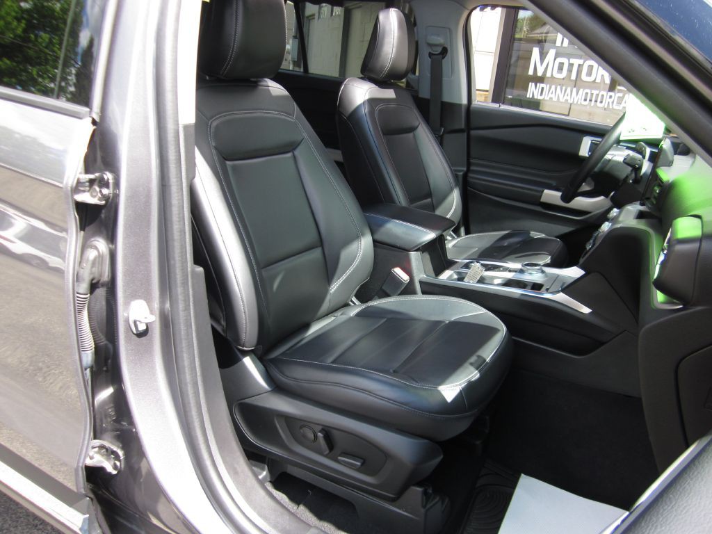 2022 Ford Explorer Image 63