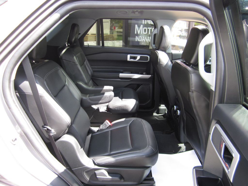2022 Ford Explorer Image 68