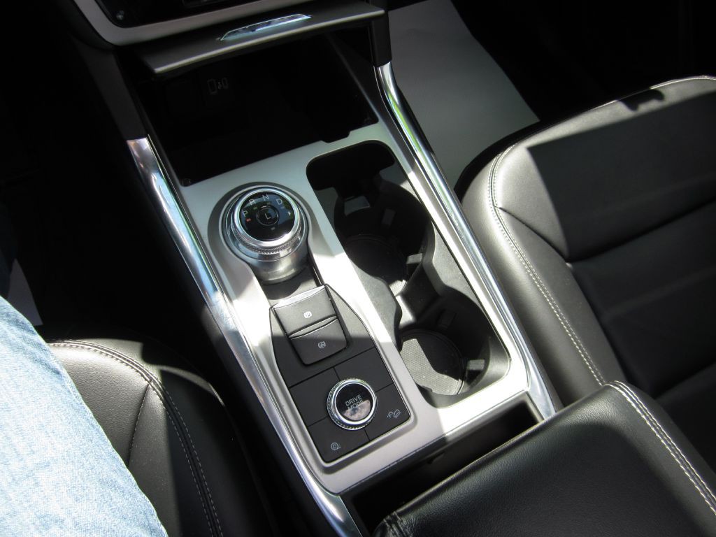 2022 Ford Explorer Image 90