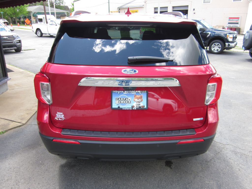 2020 Ford Explorer Image 14