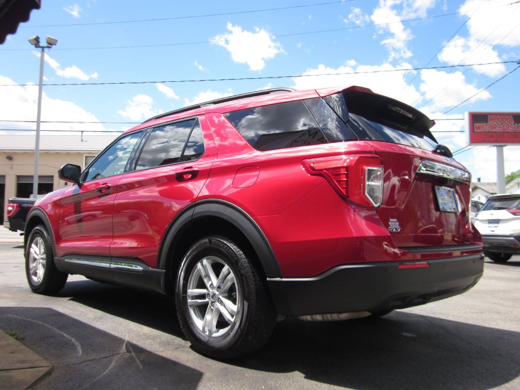 2020 Ford Explorer Image 18
