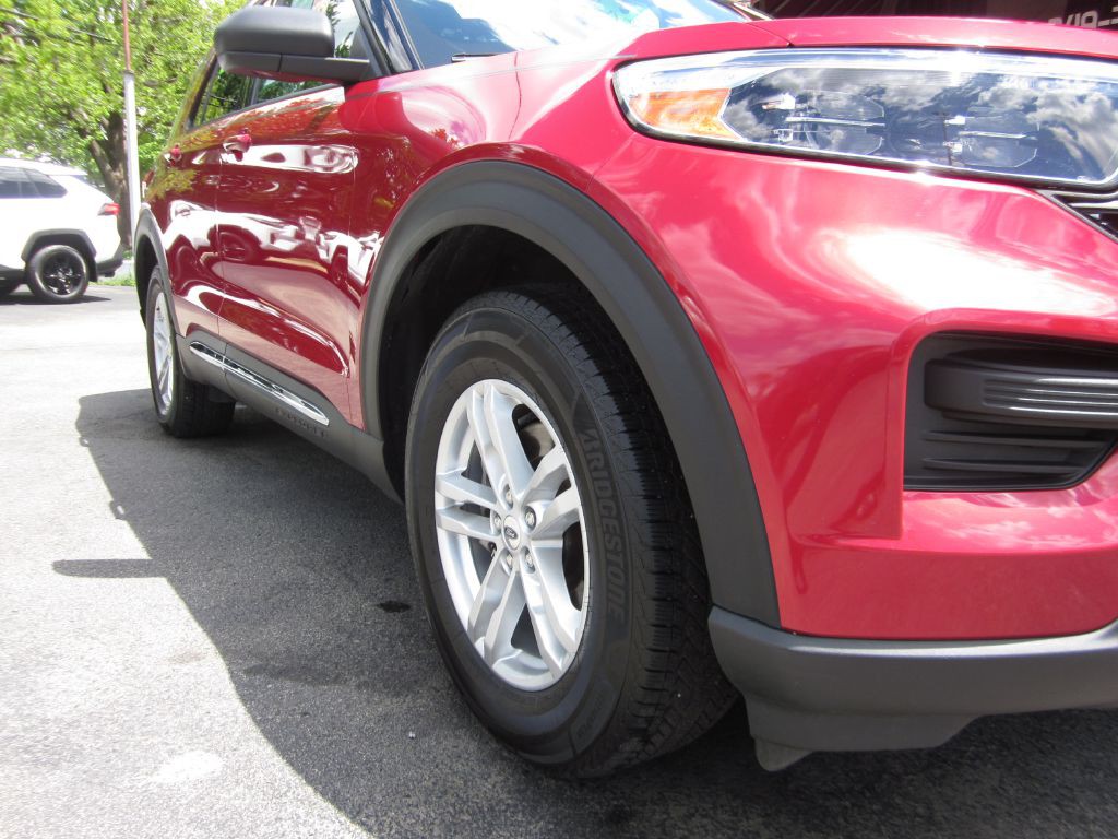 2020 Ford Explorer Image 30