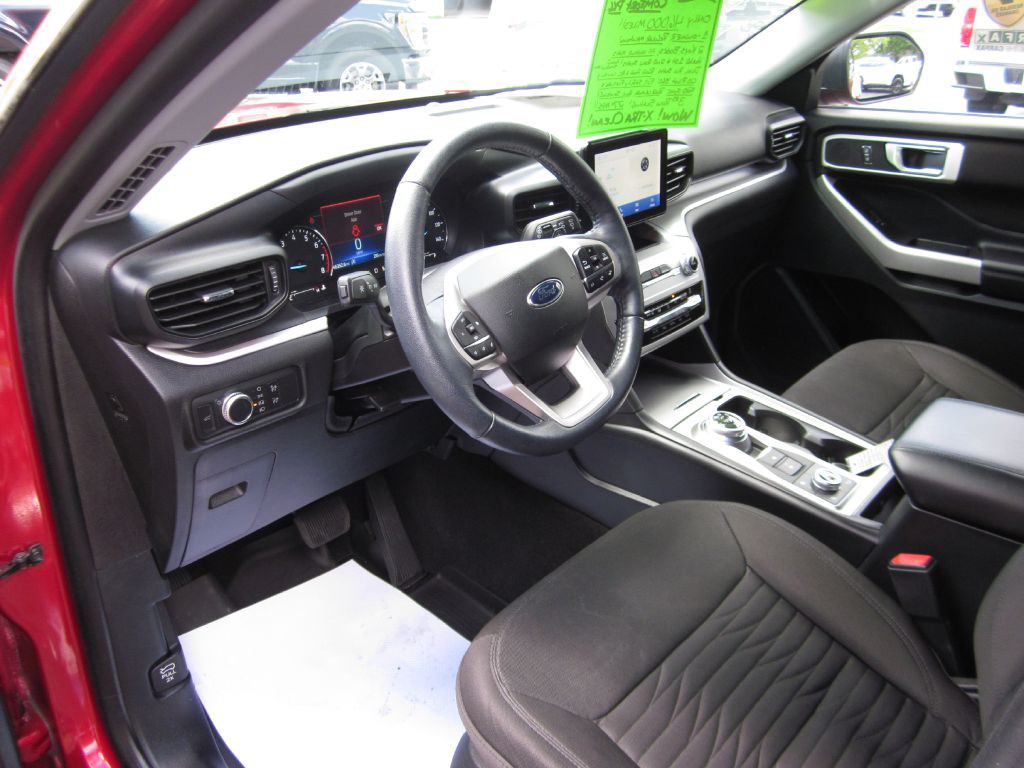 2020 Ford Explorer Image 42