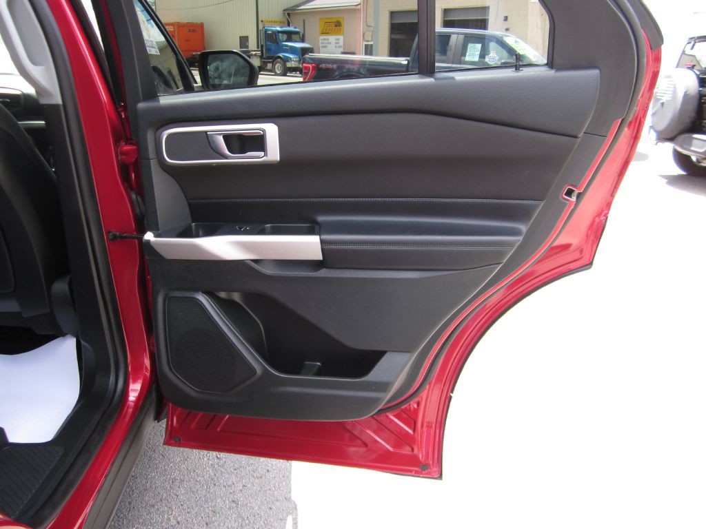 2020 Ford Explorer Image 94