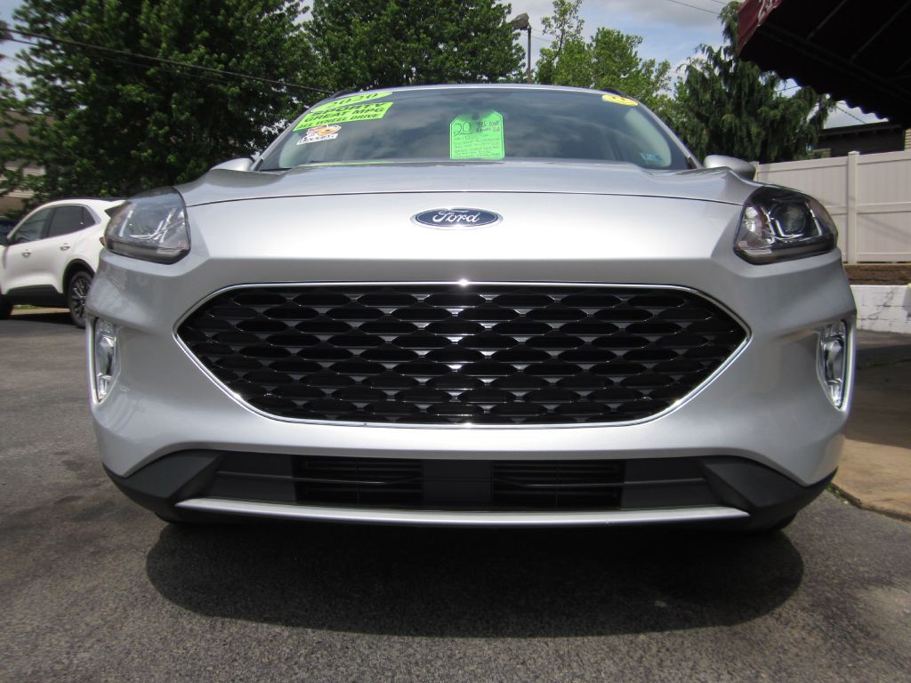 2020 Ford Escape Image 18