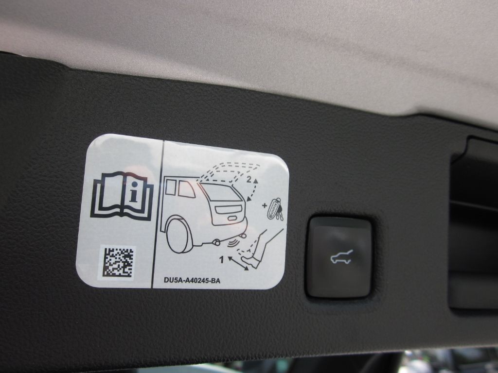 2020 Ford Escape Image 43