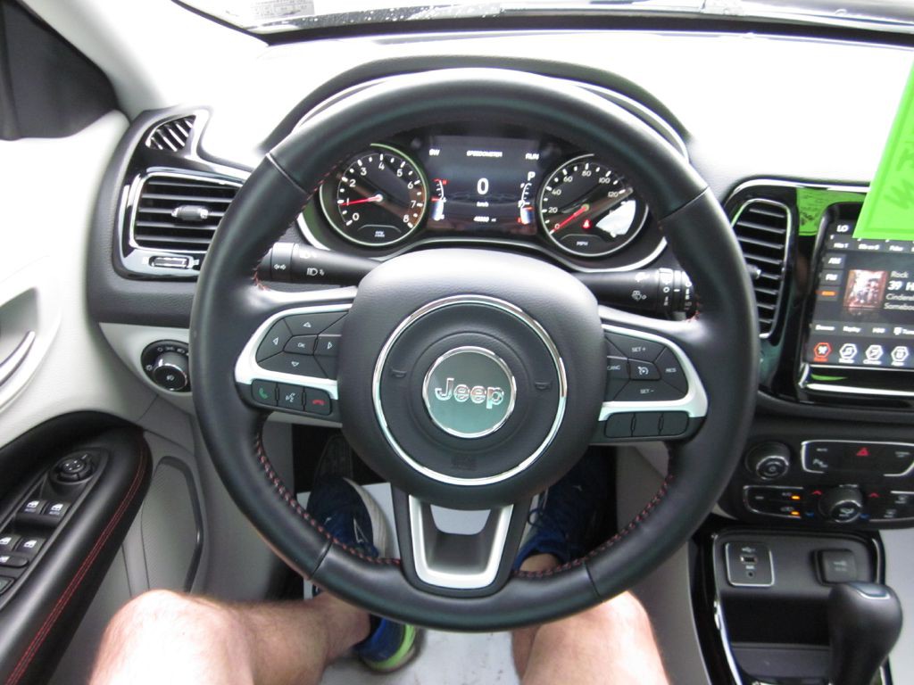 2020 Jeep Compass Image 57