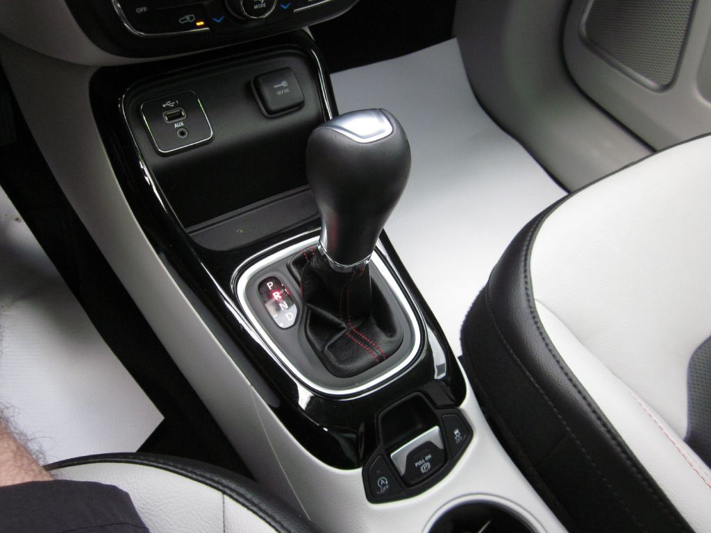 2020 Jeep Compass Image 70