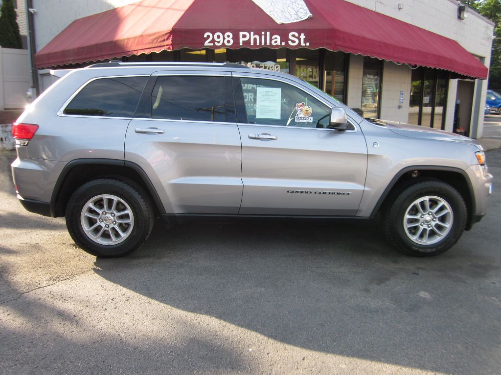 2018 Jeep Grand Cherokee Image 3