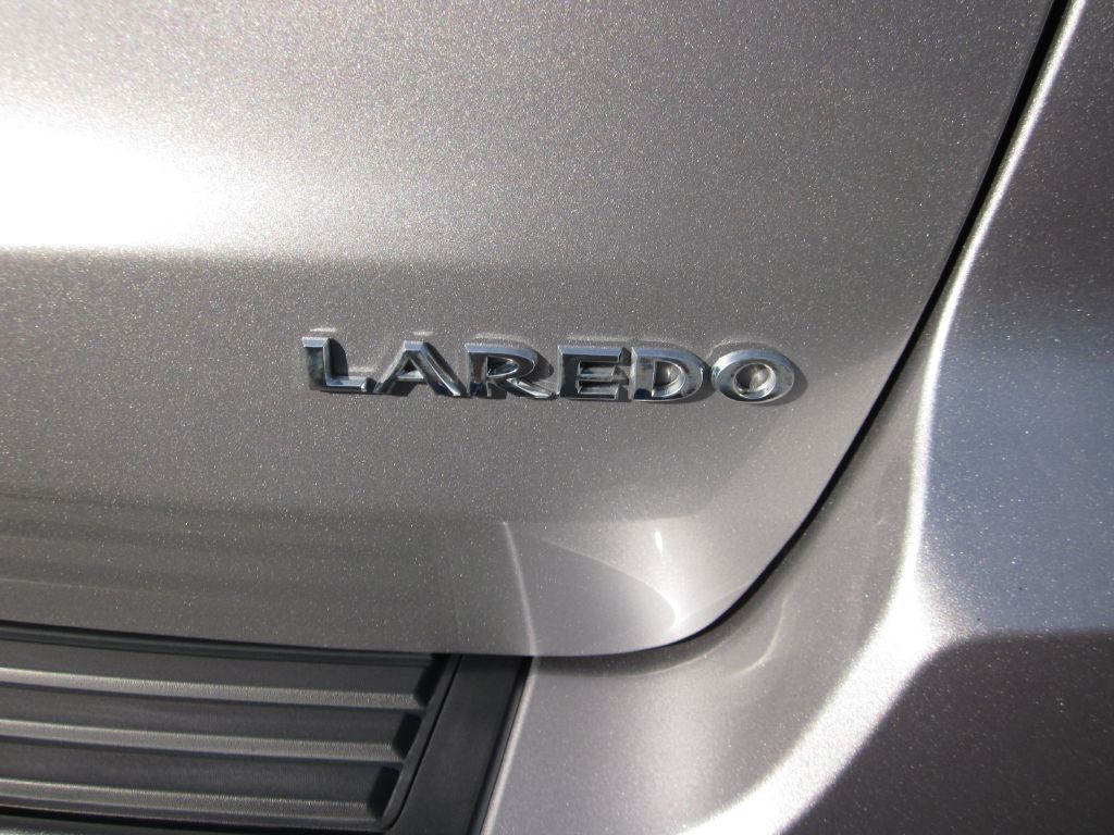 2018 Jeep Grand Cherokee Image 8