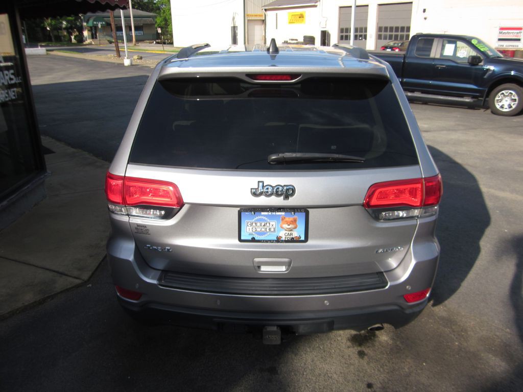 2018 Jeep Grand Cherokee Image 11