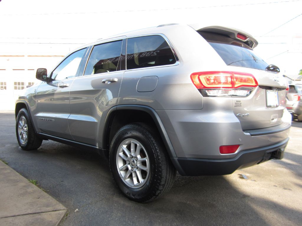2018 Jeep Grand Cherokee Image 16