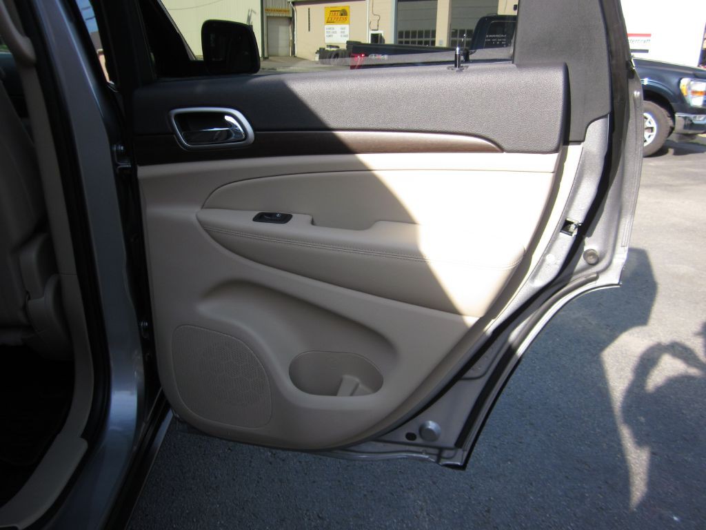 2018 Jeep Grand Cherokee Image 55