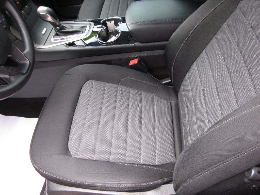 2018 Ford Edge Image 33