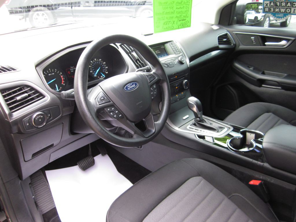 2018 Ford Edge Image 34