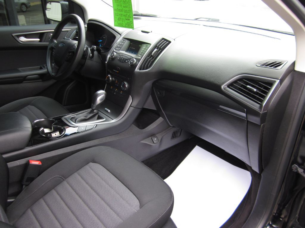 2018 Ford Edge Image 48