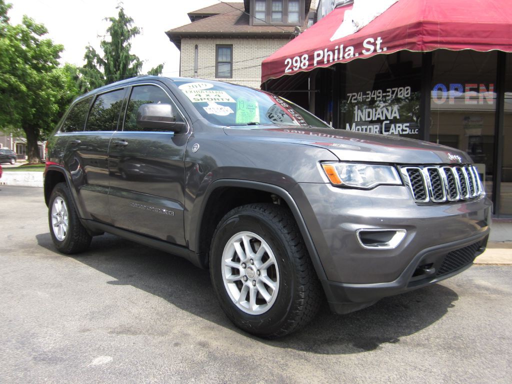 2019 Jeep Grand Cherokee Image 2