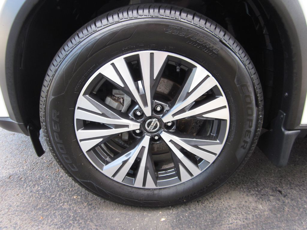 2021 Nissan Rogue Image 69