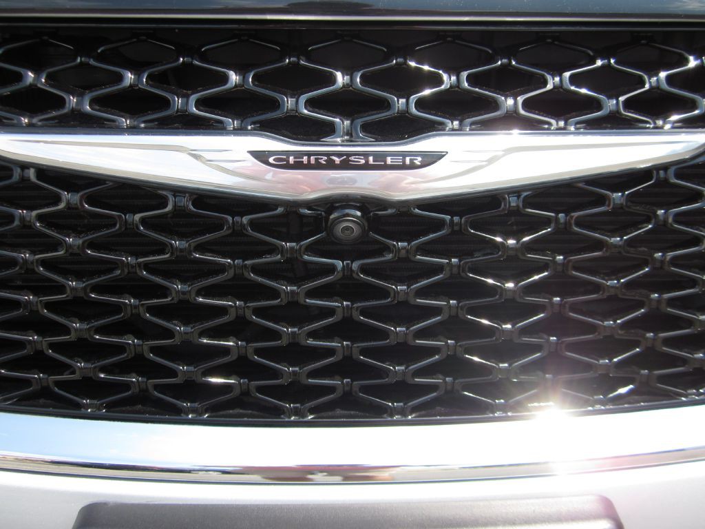 2023 Chrysler Pacifica Image 22