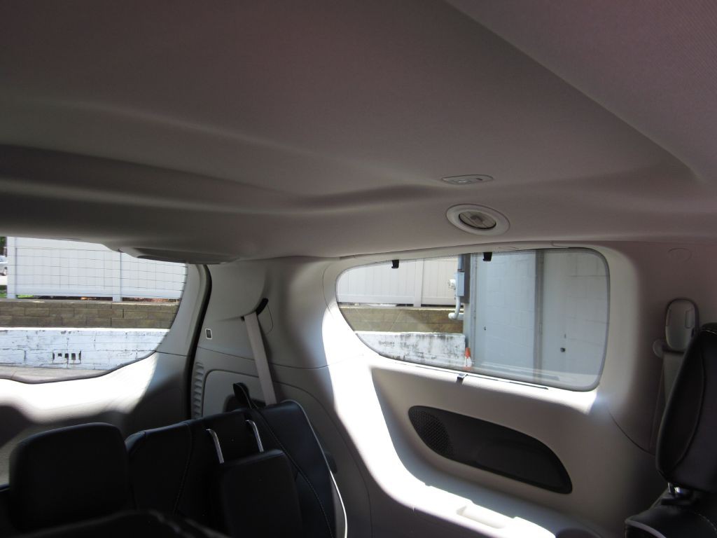 2023 Chrysler Pacifica Image 64