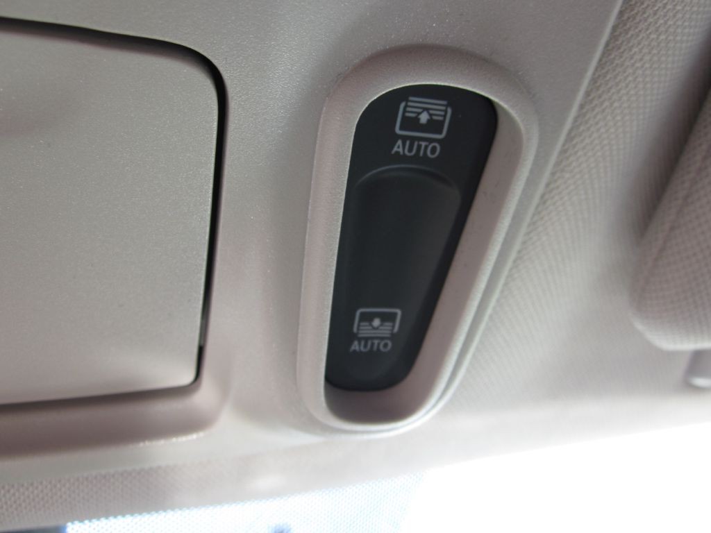 2023 Chrysler Pacifica Image 91