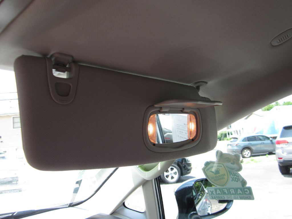 2023 Chrysler Pacifica Image 93
