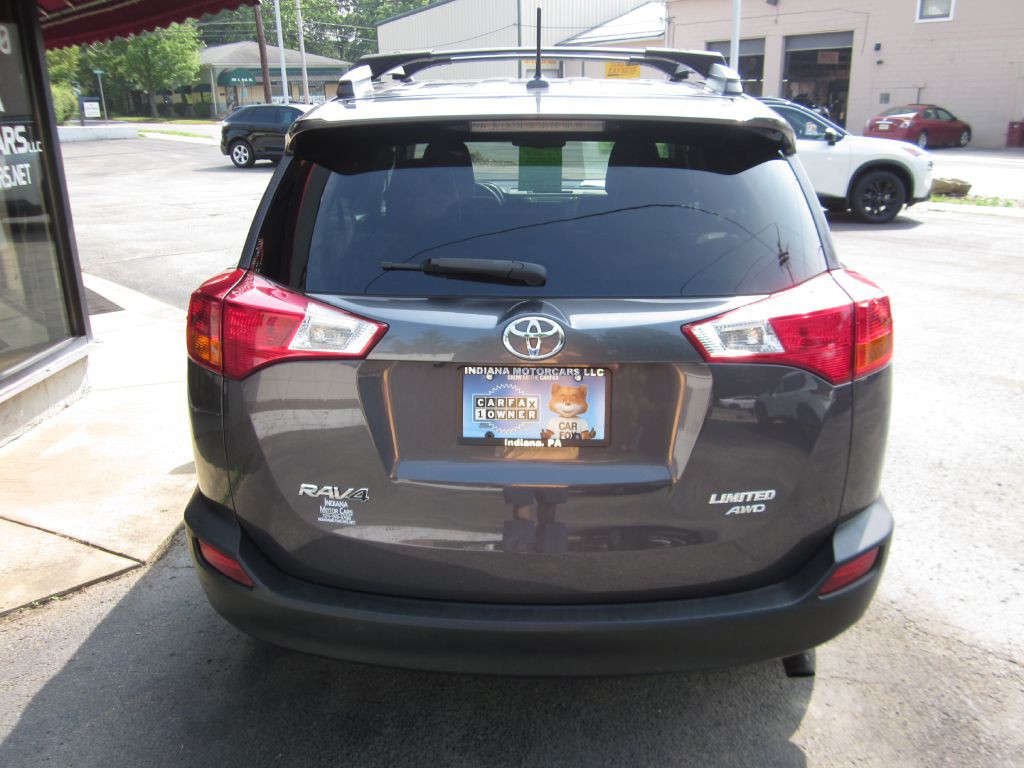 2015 Toyota Rav4 Image 10