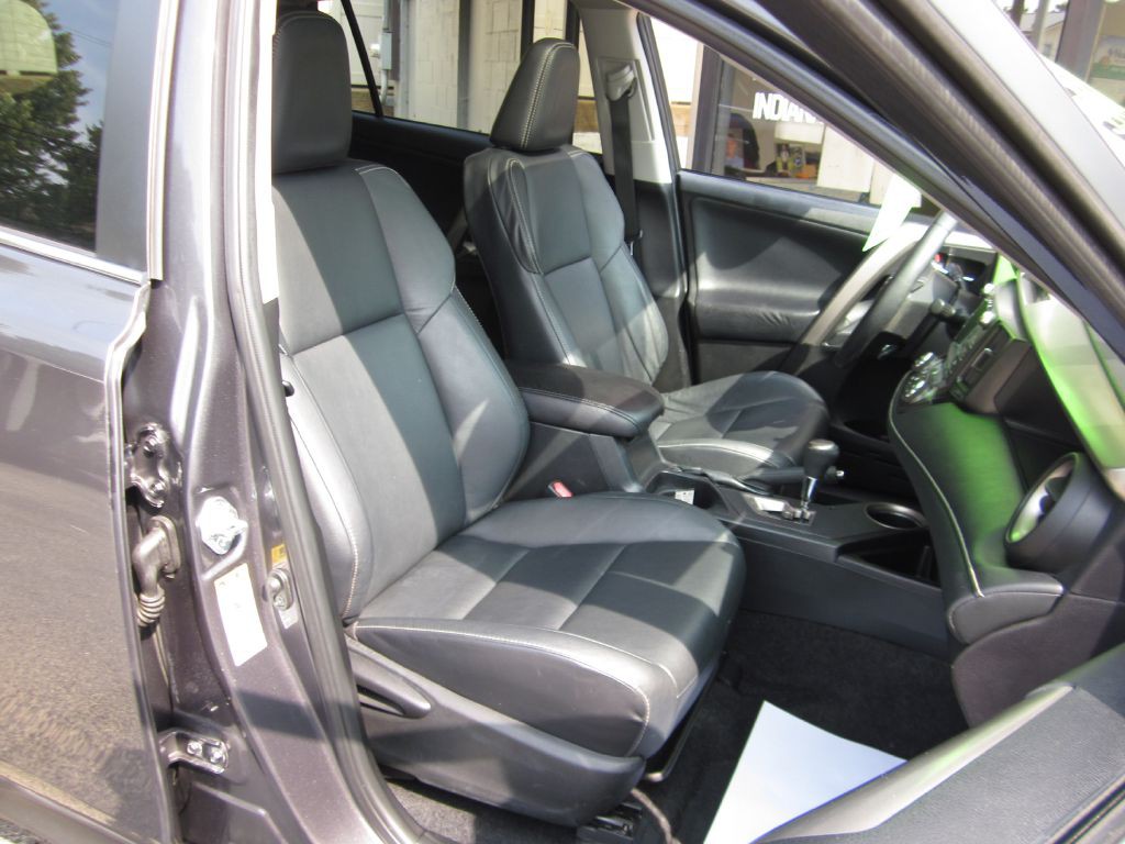 2015 Toyota Rav4 Image 45