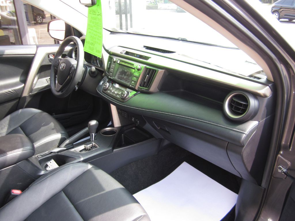 2015 Toyota Rav4 Image 46