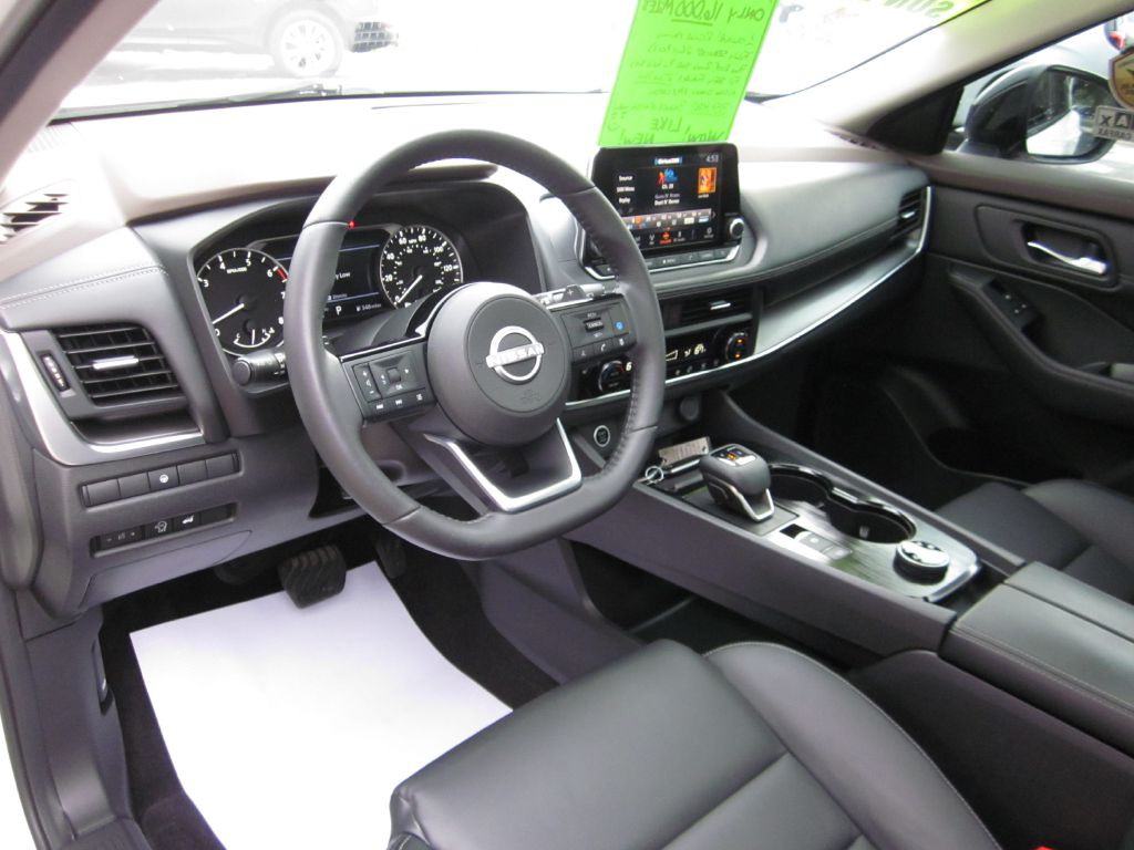 2023 Nissan Rogue Image 41
