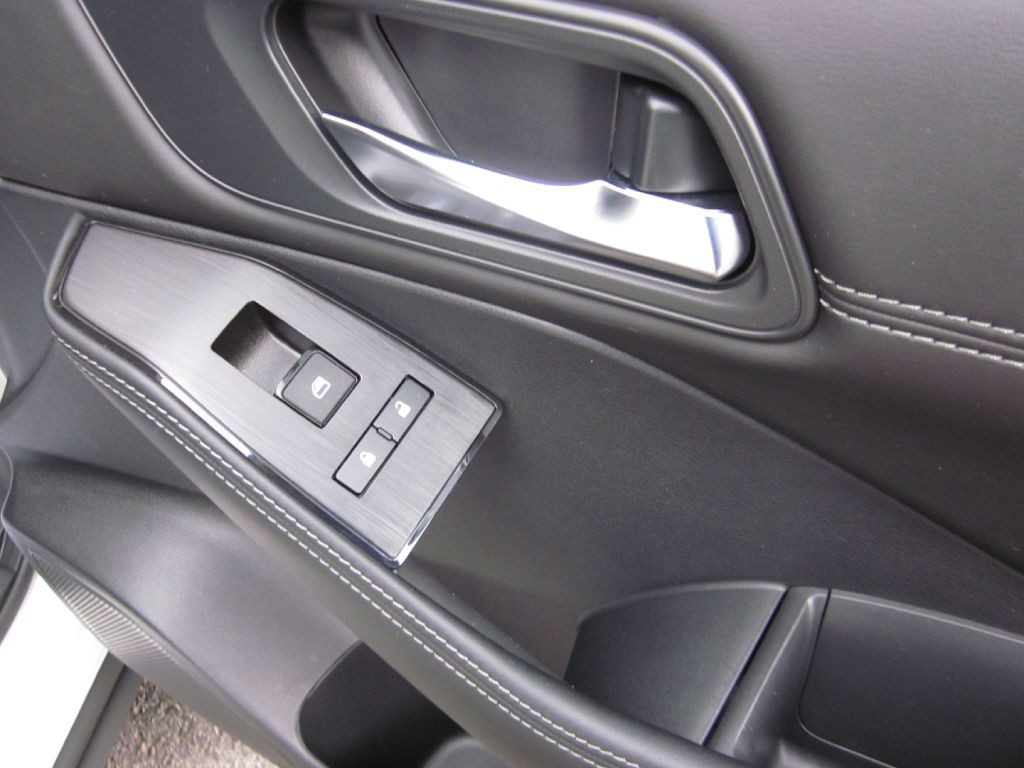2023 Nissan Rogue Image 52