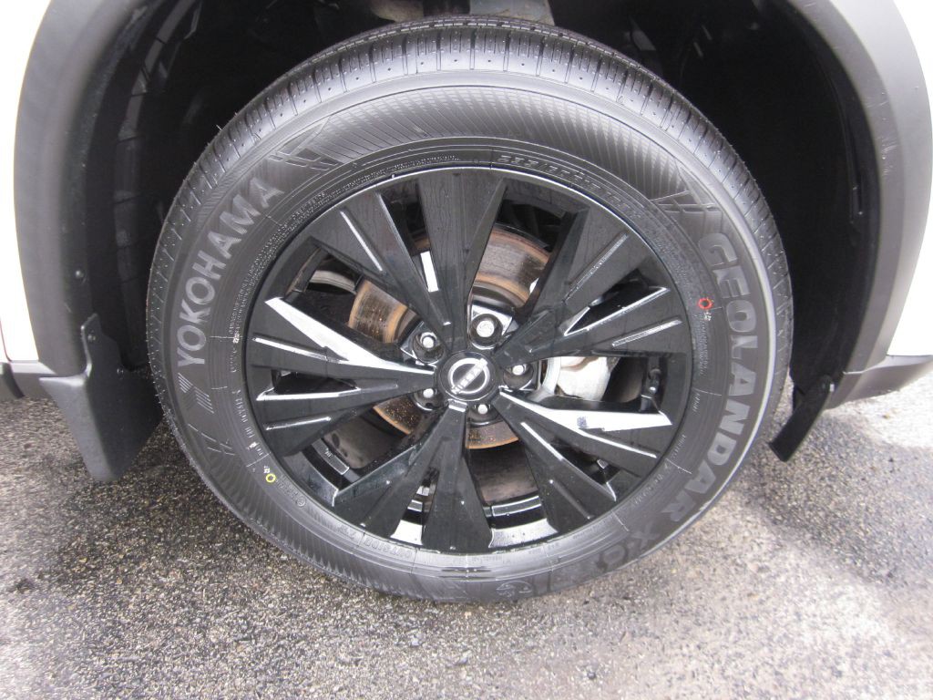2023 Nissan Rogue Image 62