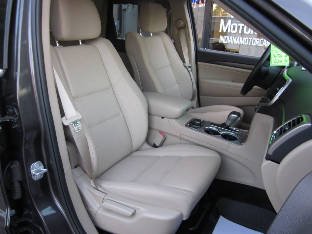 2019 Jeep Grand Cherokee Image 42