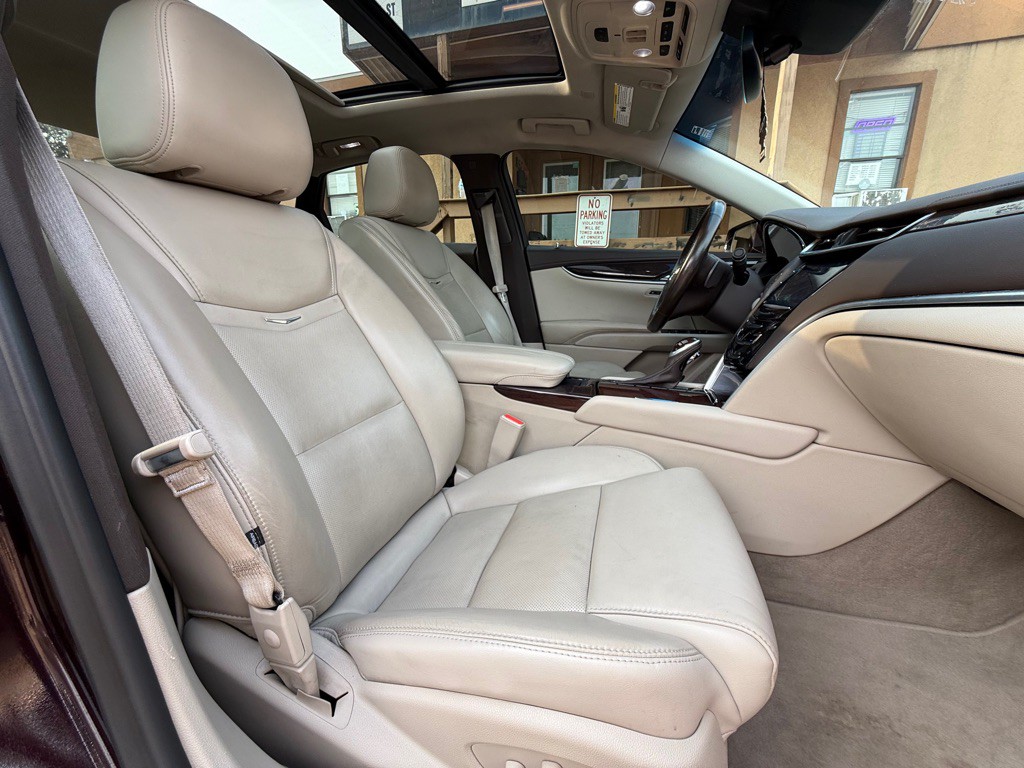 2017 Cadillac XTS Image 11
