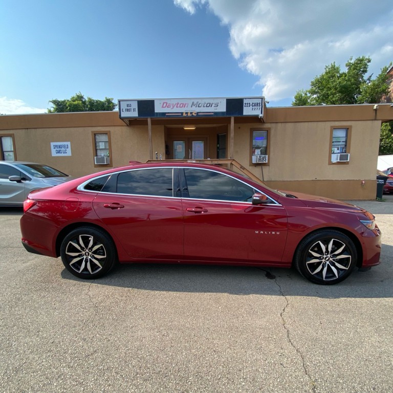 2018 Chevrolet Malibu Image 2