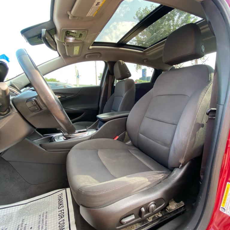 2018 Chevrolet Malibu Image 12
