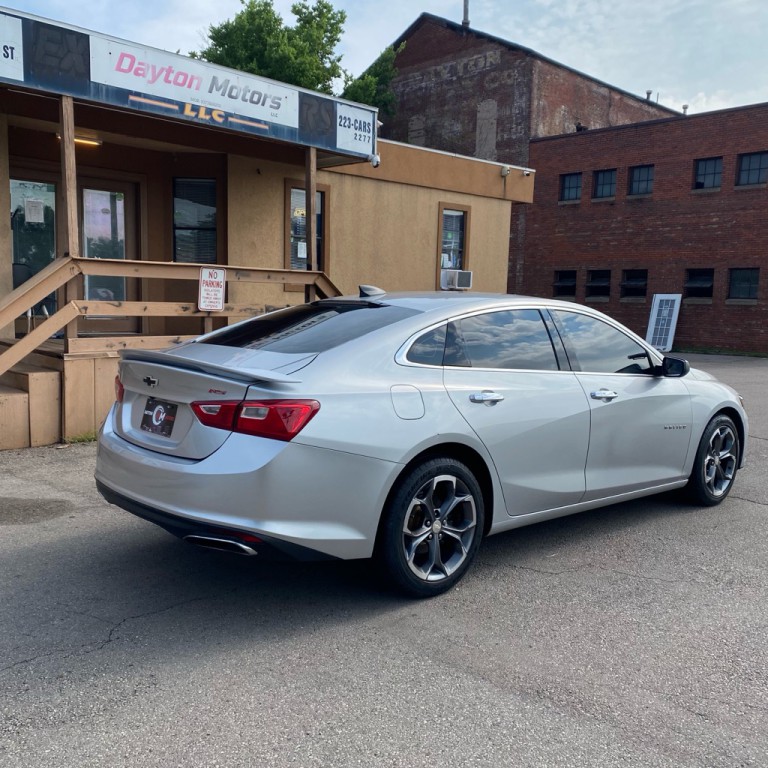 2019 Chevrolet Malibu Image 3