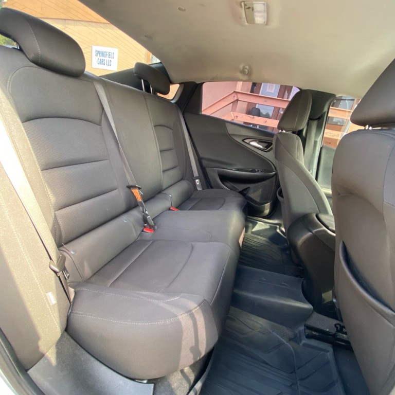2019 Chevrolet Malibu Image 11