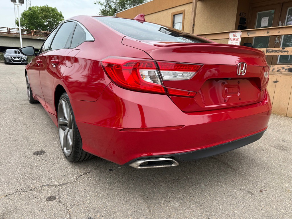 2018 Honda Accord Image 7