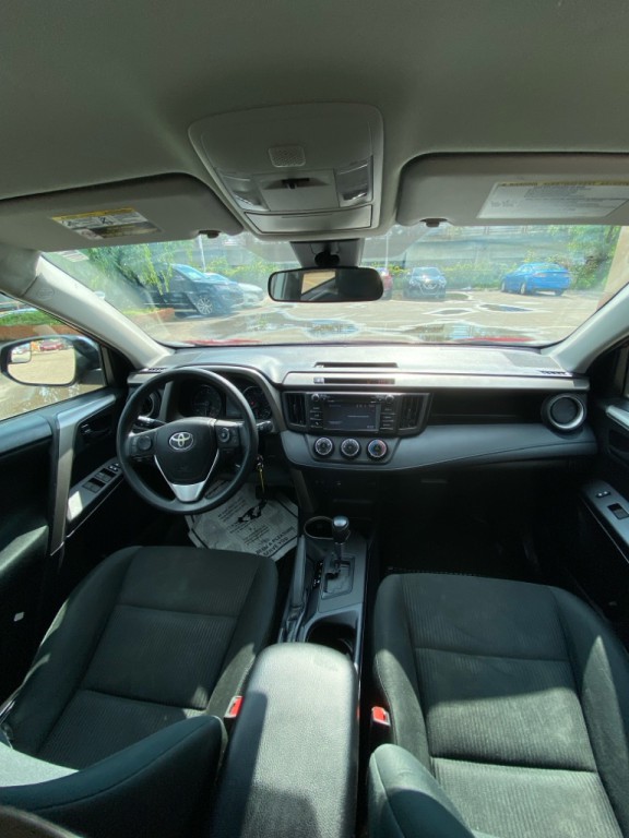 2018 Toyota Rav4 Image 13