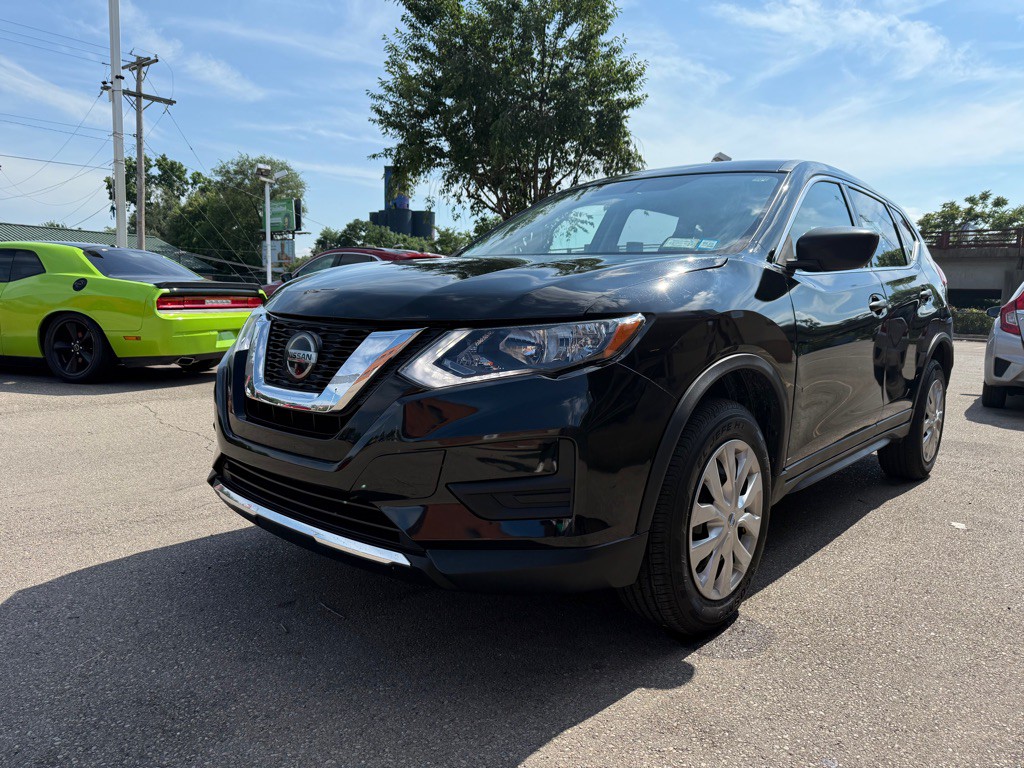 2018 Nissan Rogue Image 3